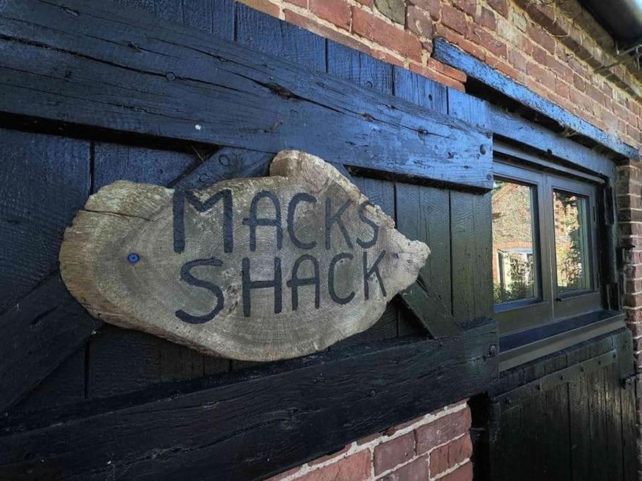 Macks Shack At Machrimore Wells-next-the-Sea Extérieur photo